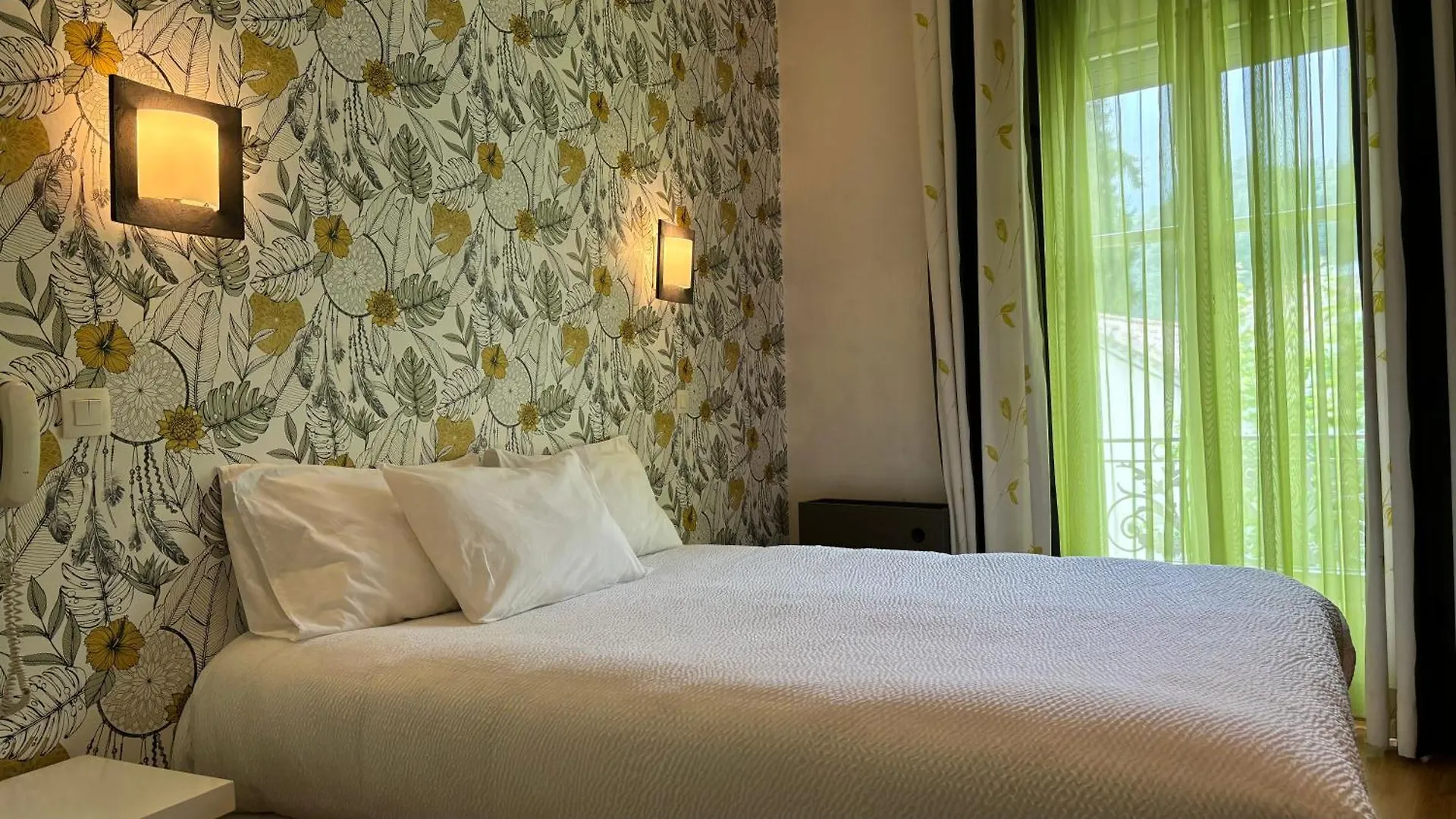 Grand Hôtel de Lyon Vals-les-Bains France