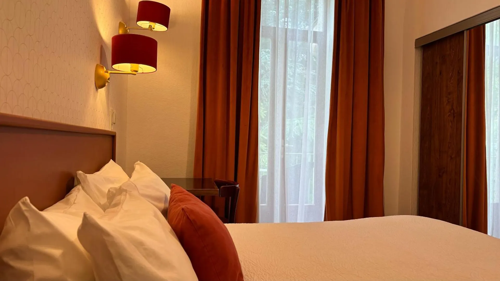 Grand Hôtel de Lyon Vals-les-Bains