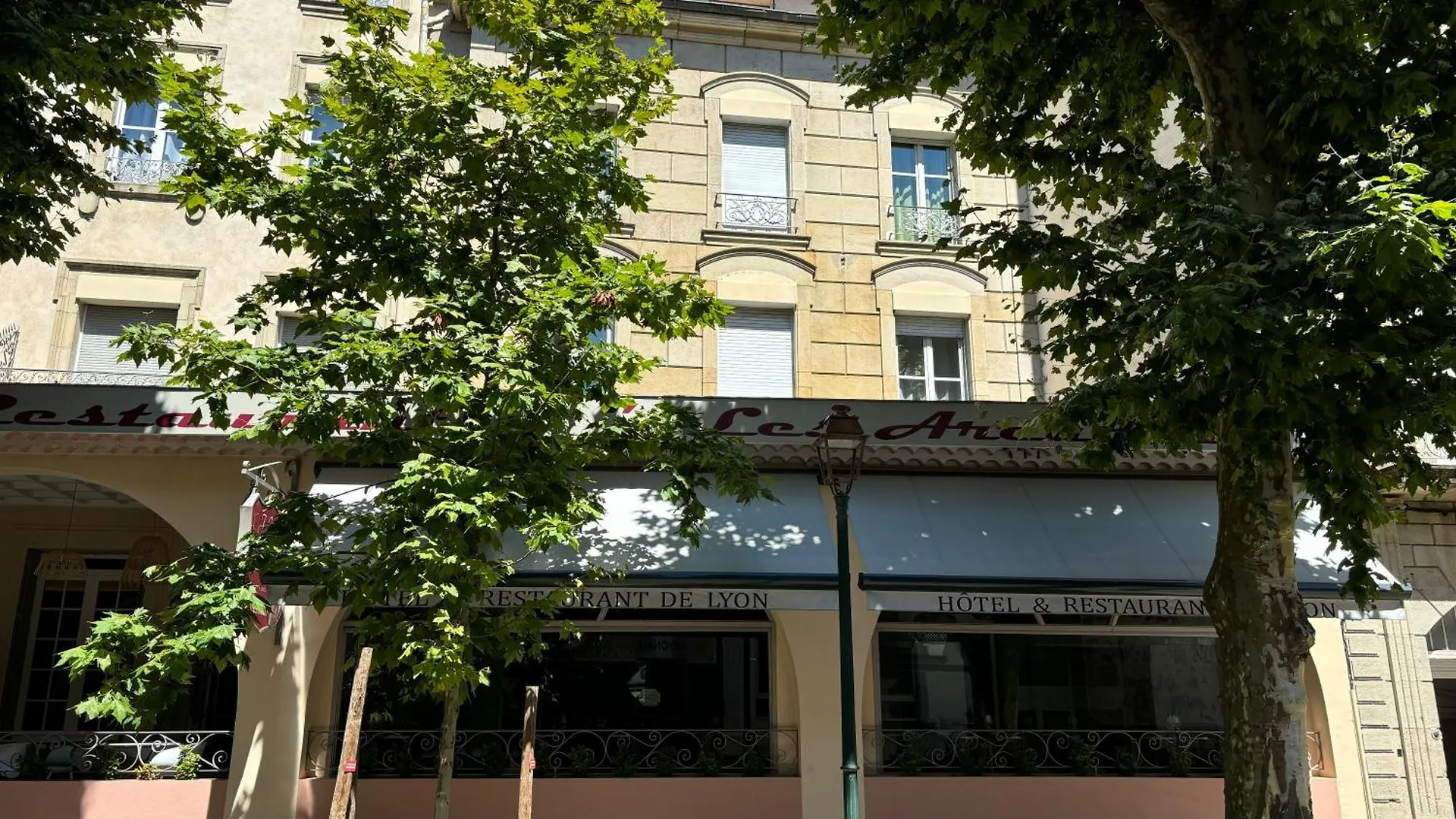 Grand Hôtel de Lyon Vals-les-Bains
