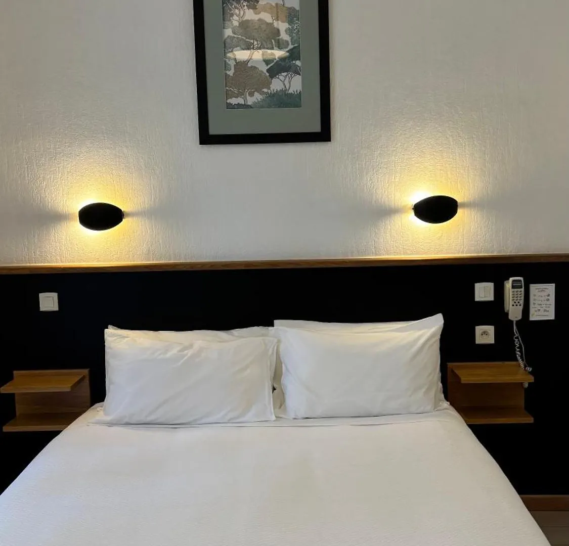 Grand Hôtel de Lyon Vals-les-Bains France