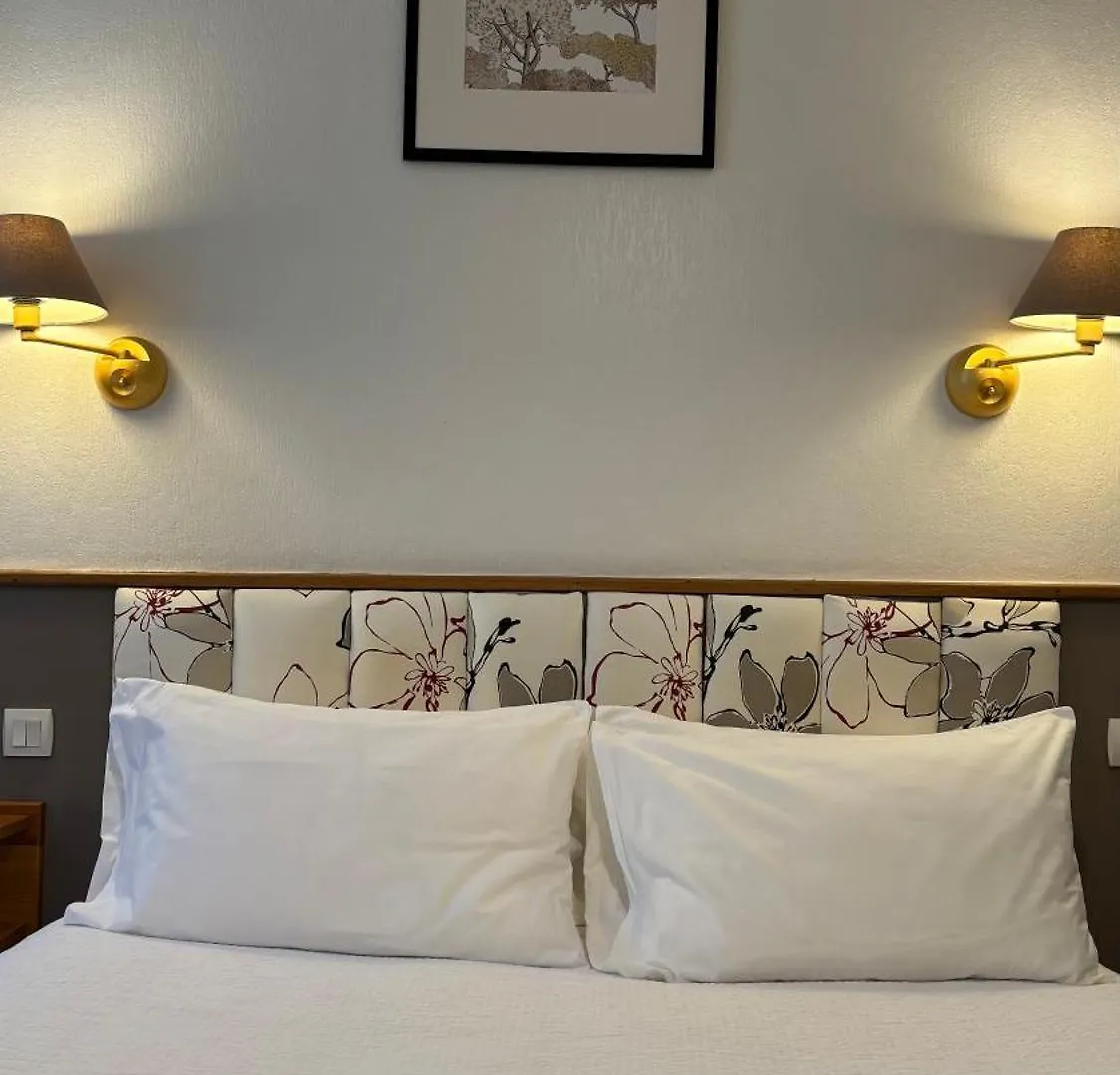Grand Hôtel de Lyon Vals-les-Bains 3*,  France