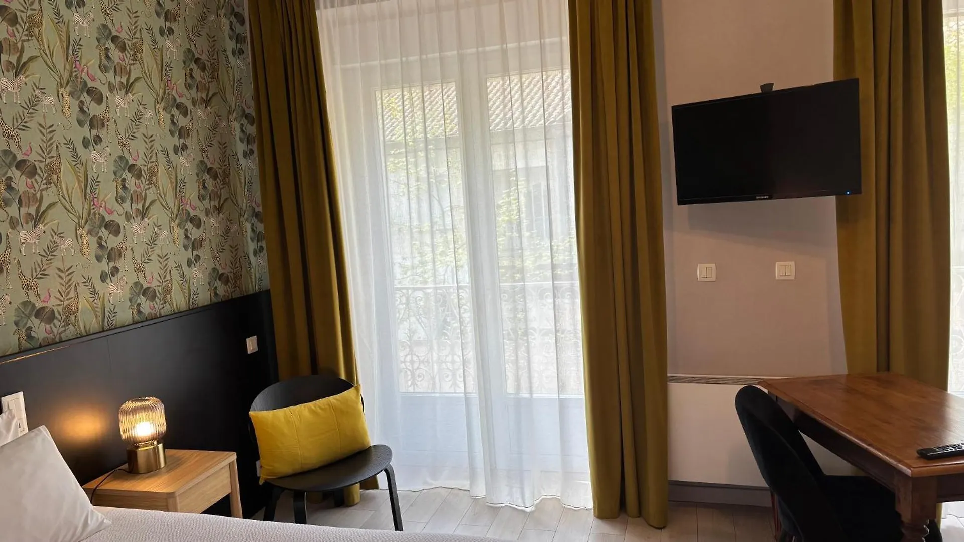 *** Hotel Grand Hôtel de Lyon Vals-les-Bains France