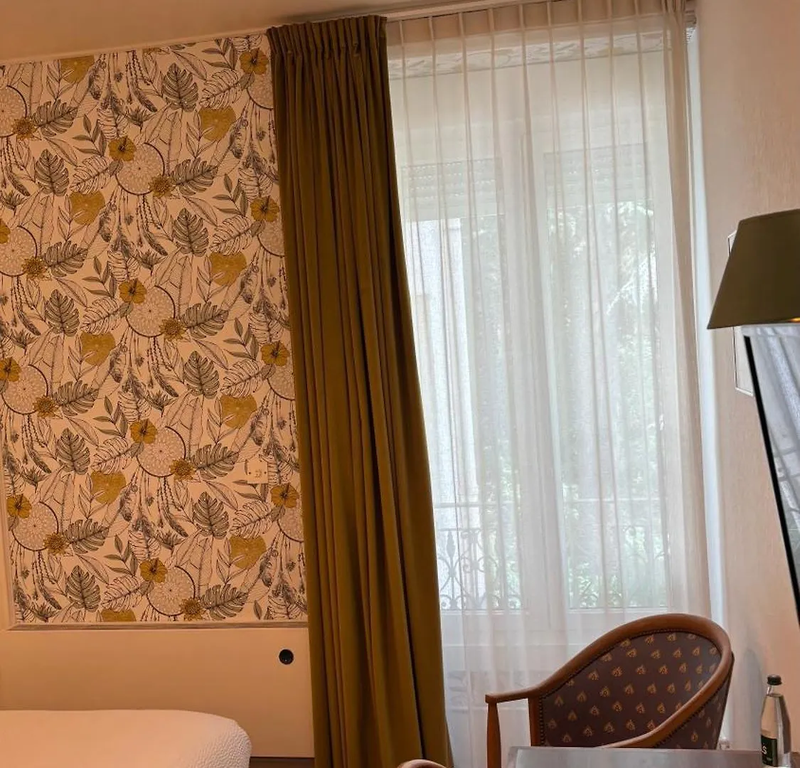 Hotel Grand Hôtel de Lyon Vals-les-Bains