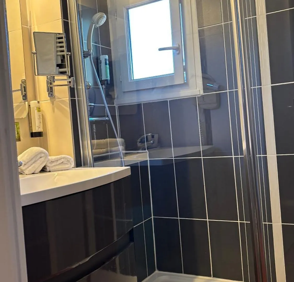 Hotel Grand Hôtel de Lyon Vals-les-Bains